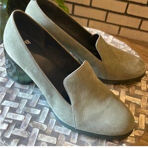 Camper Olive Suede Heels almost new size 39